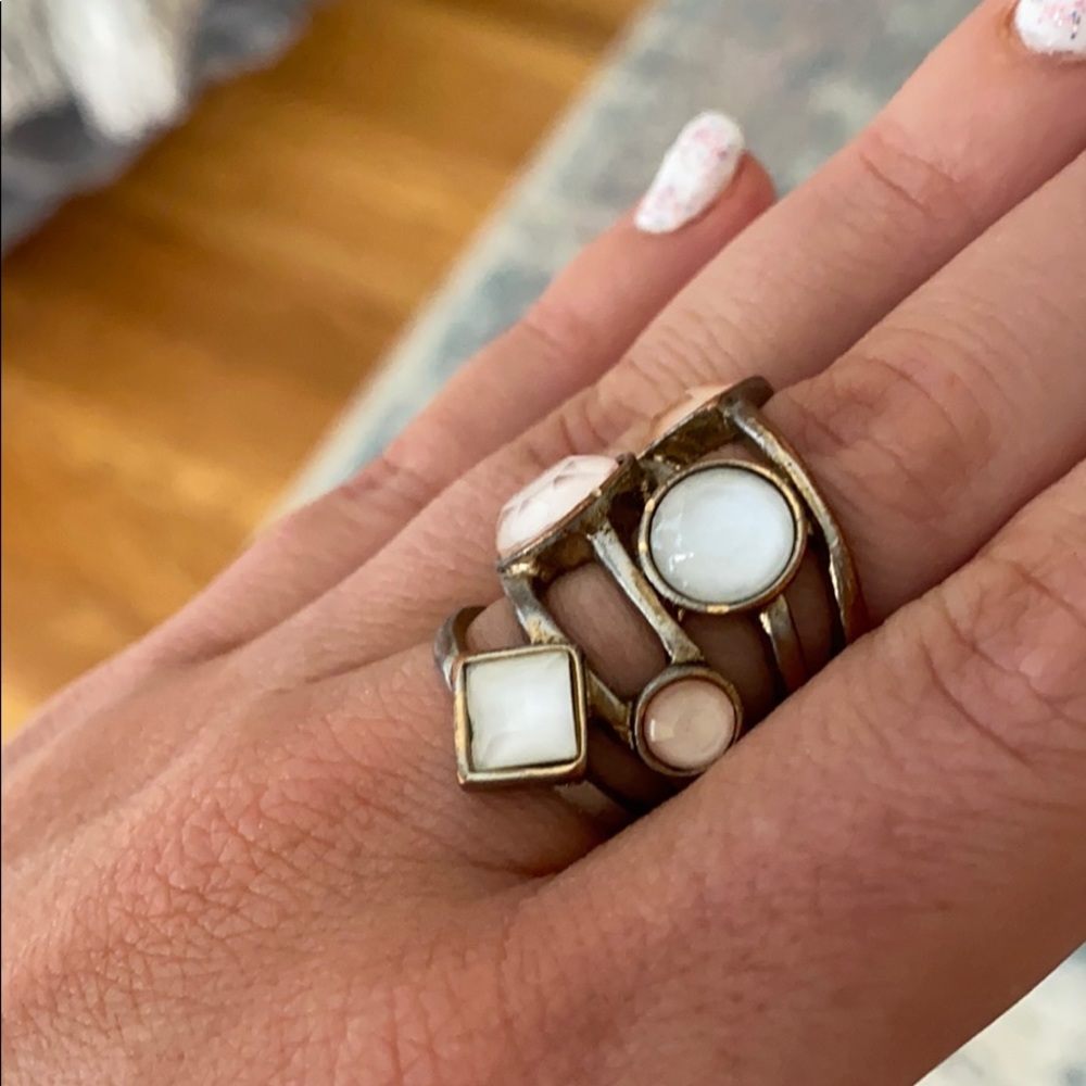 Cool statement ring - Picture 2 of 8